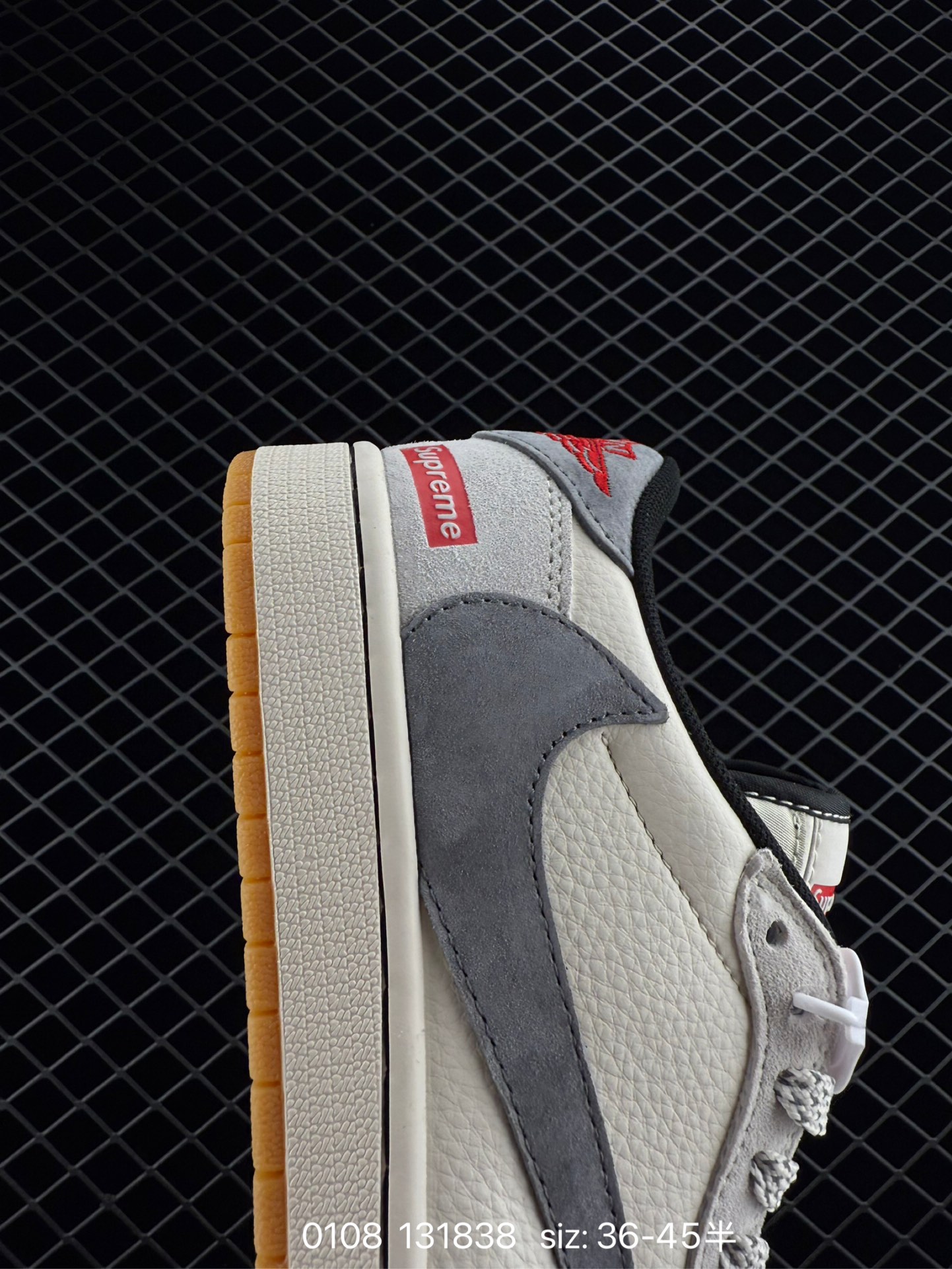 Travis Scott x Air Jordan 1 ” Reverse Mocha “